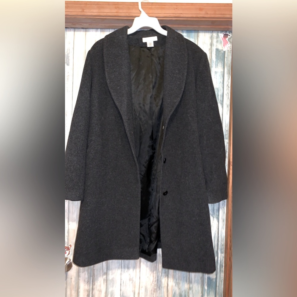 Women’s dress coat size 18